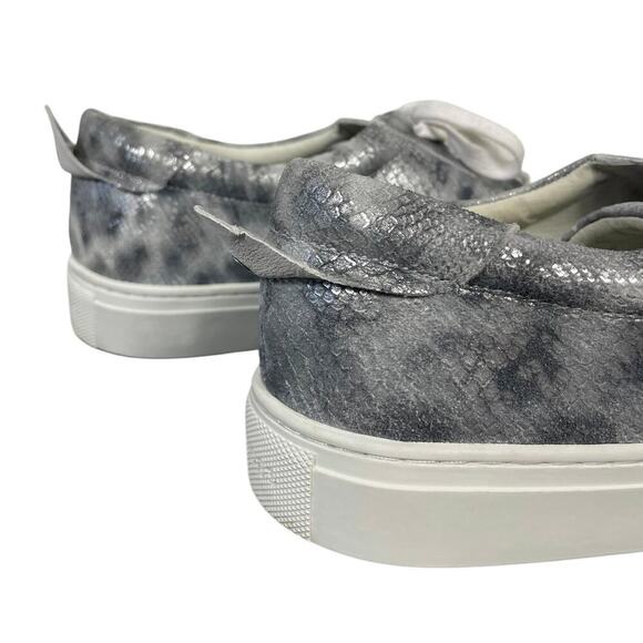 J Slides Lacee Sneaker Leather Leopard Snake Print Silver Black Size 10 Low Top - Picture 4 of 13